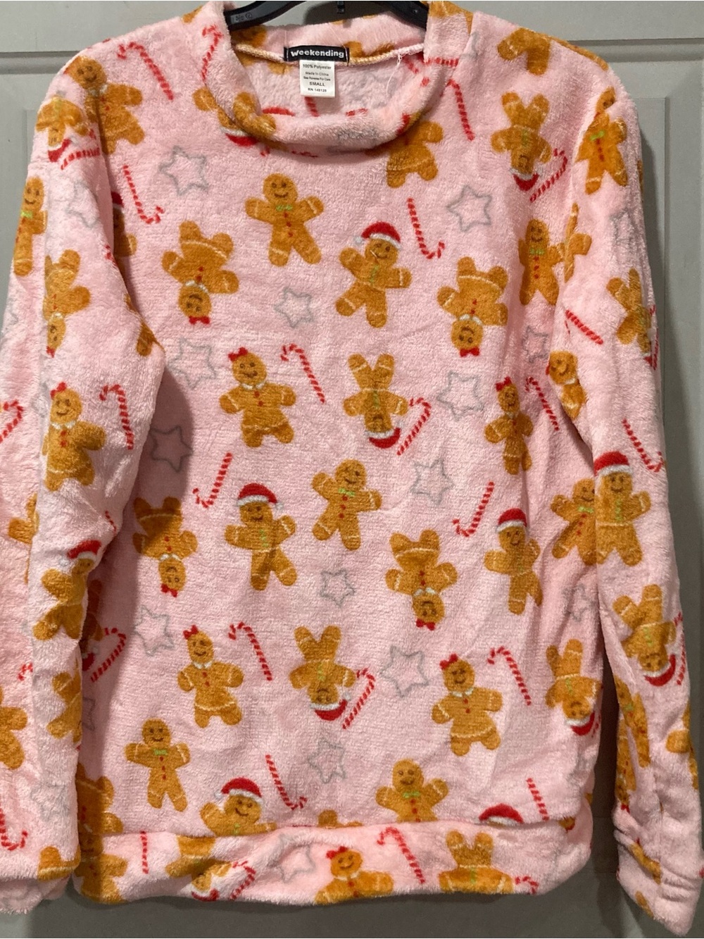 Weekending Pink Gingerbread Plush Holiday Pullover
